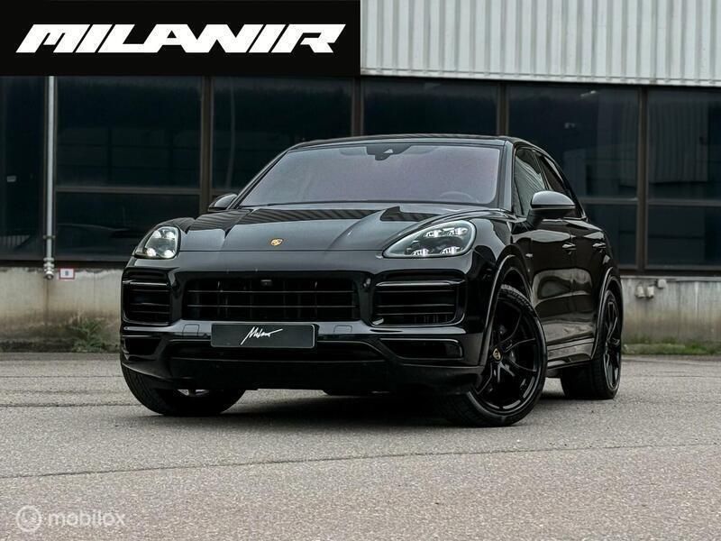 Zwart Gebruikt 2022 Porsche Cayenne SUV | € 78.445 (Goede deal) - Afbeelding 1/4