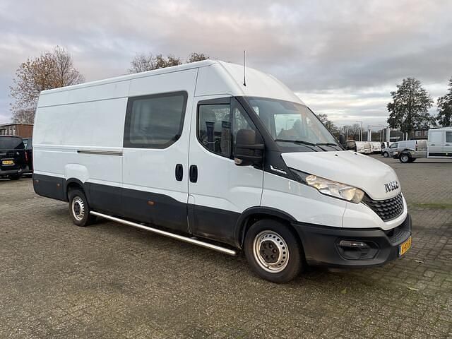 Wit Gebruikt 2021 Iveco Daily Van | € 29.950 - Afbeelding 1/4