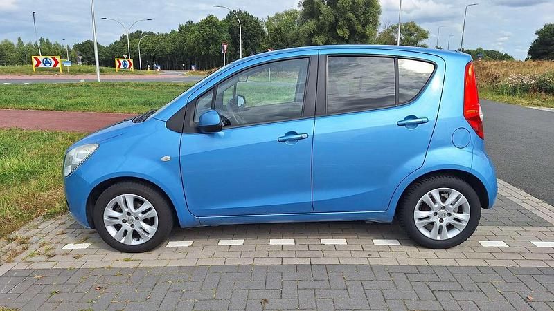 Occasion Opel Agila Selection 68 PK (50 kW) 2011 Blauw Hatchback
