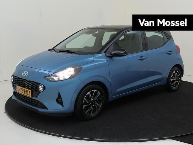 Blauw Gebruikt 2020 Hyundai i10 Comfort Hatchback | € 12.340 (Eerlijke prijs) - Afbeelding 1/4