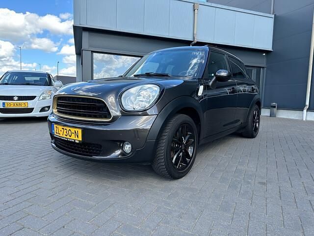 Bruin Gebruikt 2015 Mini Cooper Countryman SUV | € 10.850 (Eerlijke prijs) - Afbeelding 1/4
