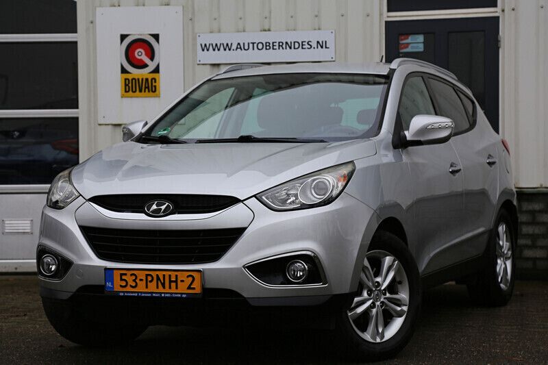 Grijs, metallic lak Gebruikt 2011 Hyundai ix35 Style SUV | € 5.900 (Eerlijke prijs) - Afbeelding 1/4