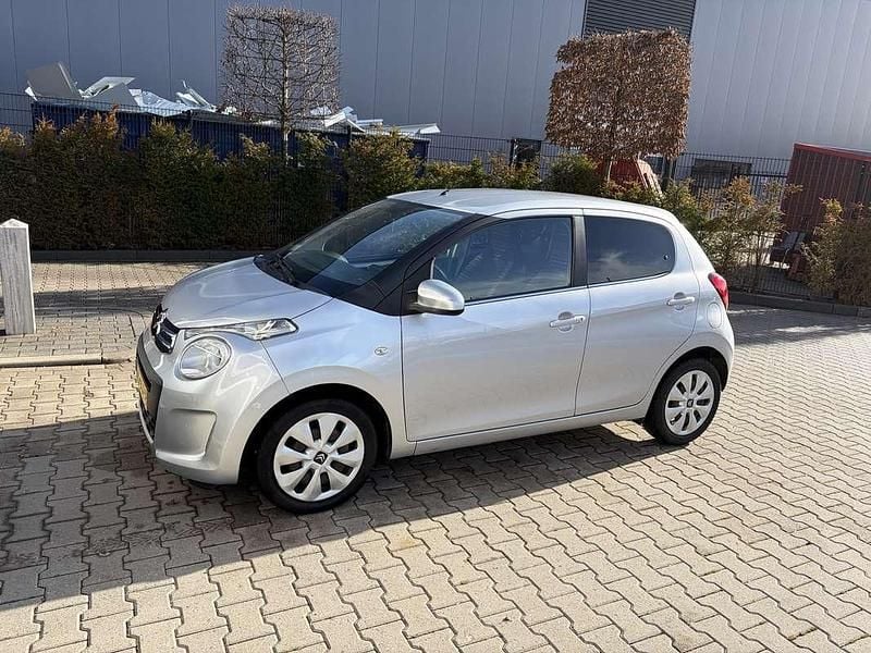 Grijs Occasion 2019 Citroën C1 Feel Hatchback | € 6.750 (Goede deal) - Afbeelding 1/4