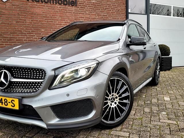 Occasion Mercedes GLA200 Prestige 156 PK (114 kW) 2015 Grijs SUV