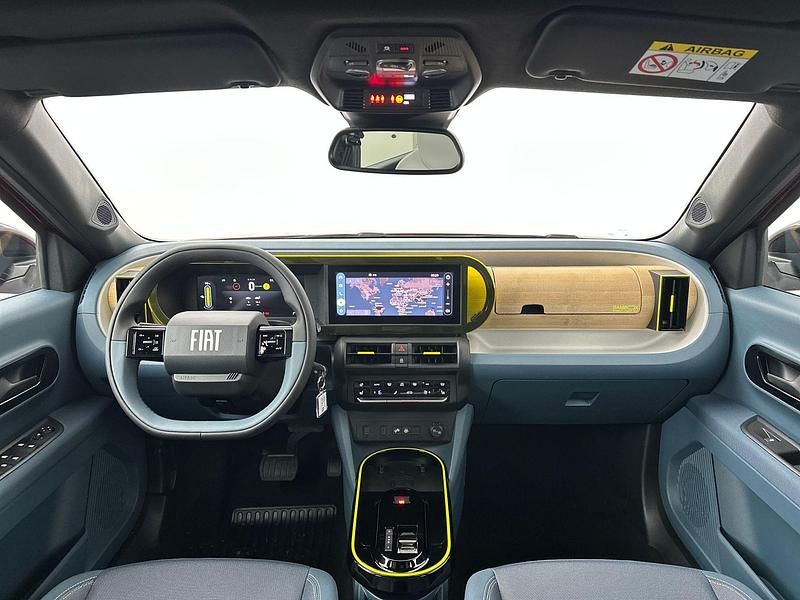 Nieuw Fiat Grande Panda La Prima 83 kW (113 PK) 2025 Rood Hatchback