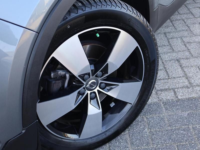 Occasion Volvo XC40 Momentum 2021 Grijs SUV