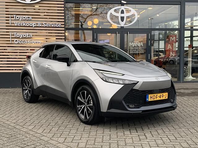Occasion Toyota C-HR 140 PK (102 kW) 2025 Grijs SUV