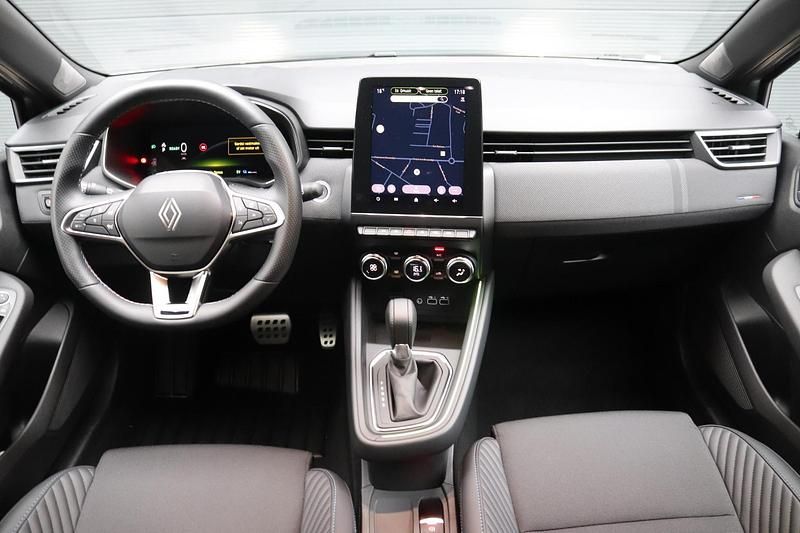 Occasion Renault Clio V Esprit Alpine 143 PK (105 kW) 2025 Grijs Hatchback