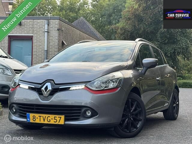 Grijs Gebruikt 2014 Renault Clio GrandTour Night&Day Stationwagen | € 4.799 (Duur) - Afbeelding 1/4