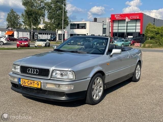 Grijs Gebruikt 1999 Audi Cabriolet Cabriolet | € 6.950 - Afbeelding 1/4