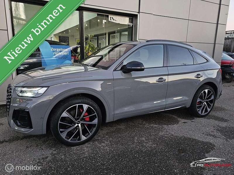Grijs Gebruikt 2022 Audi Q5 Sportback Competition SUV | € 39.995 (Super prijs) - Afbeelding 1/4