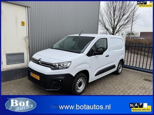 Wit Gebruikt 2023 Citroën Berlingo PureTech MPV | € 17.900 (Eerlijke prijs) - Afbeelding 1/4