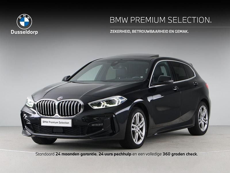 Occasion BMW 118 Executive 136 PK (100 kW) 2022 Zwart Hatchback