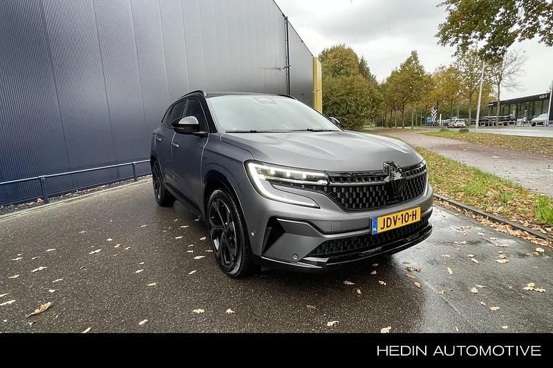 Grey kql/gne (biyvm) Gebruikt 2025 Renault Austral Techno Esprit Alpine SUV | € 40.900 - Afbeelding 1/3