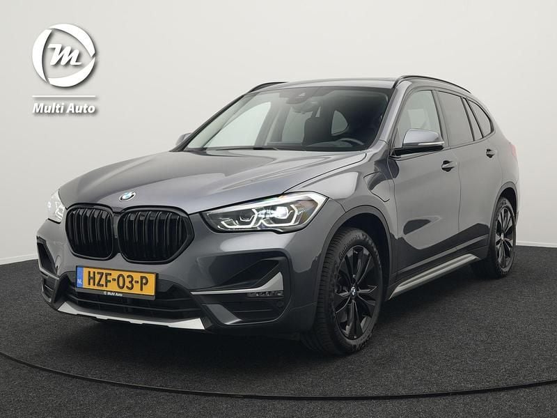 Grijs Gebruikt 2021 BMW X1 SUV | € 31.920 (Iets duurder) - Afbeelding 1/4