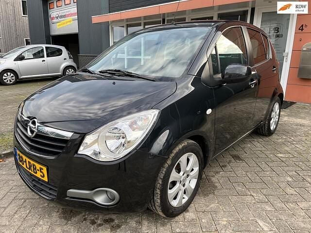Zwart Gebruikt 2010 Opel Agila Edition Hatchback | € 3.999 (Goede deal) - Afbeelding 1/4