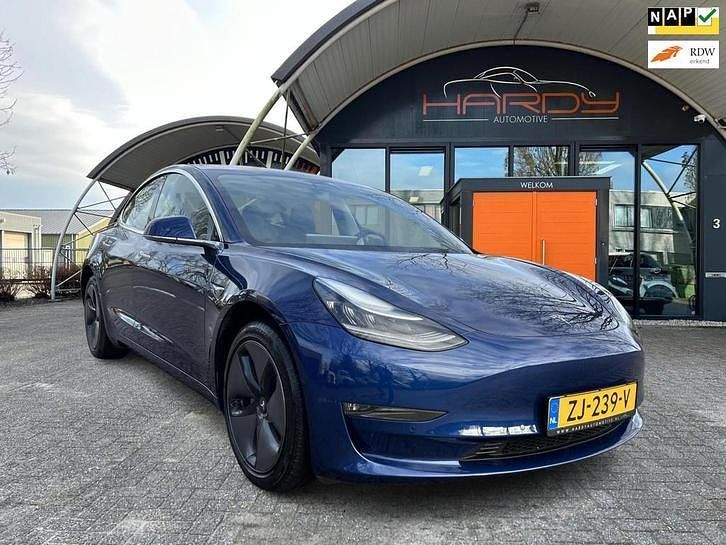 Blauw Occasion 2019 Tesla Model 3 Long Range AWD Sedan | € 18.880 (Eerlijke prijs) - Afbeelding 1/4