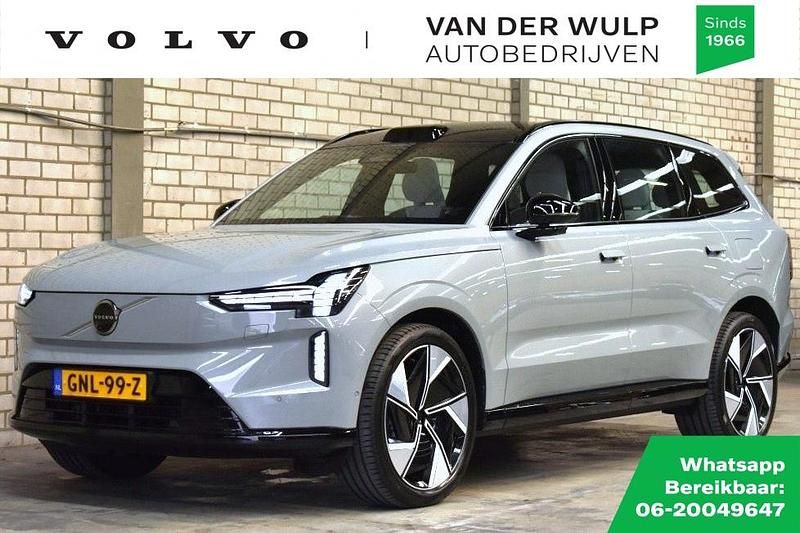 Grijs Gebruikt 2024 Volvo EX90 Performance SUV | € 80.950 - Afbeelding 1/4