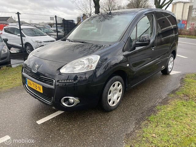 Occasion Peugeot Partner 90 PK (66 kW) 2015 Zwart MPV