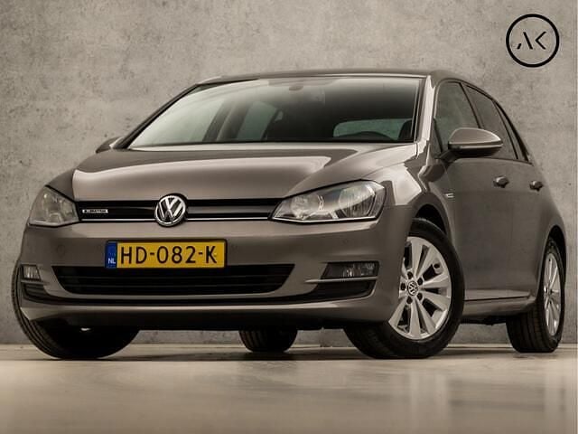 Grijs Gebruikt 2015 VW Golf VII Sportline Hatchback | € 9.945 (Eerlijke prijs) - Afbeelding 1/4
