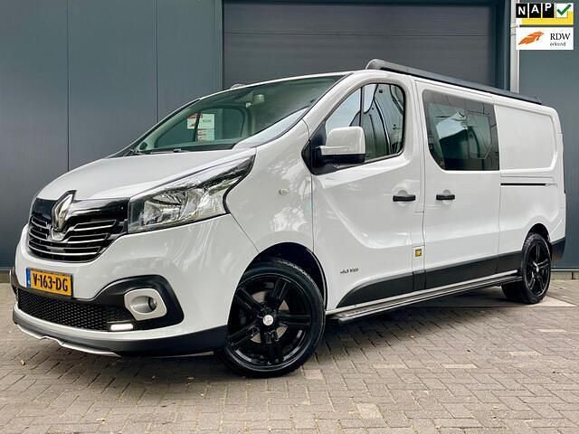 Wit Gebruikt 2017 Renault Trafic Komfort MPV | € 9.994 (Duur) - Afbeelding 1/4