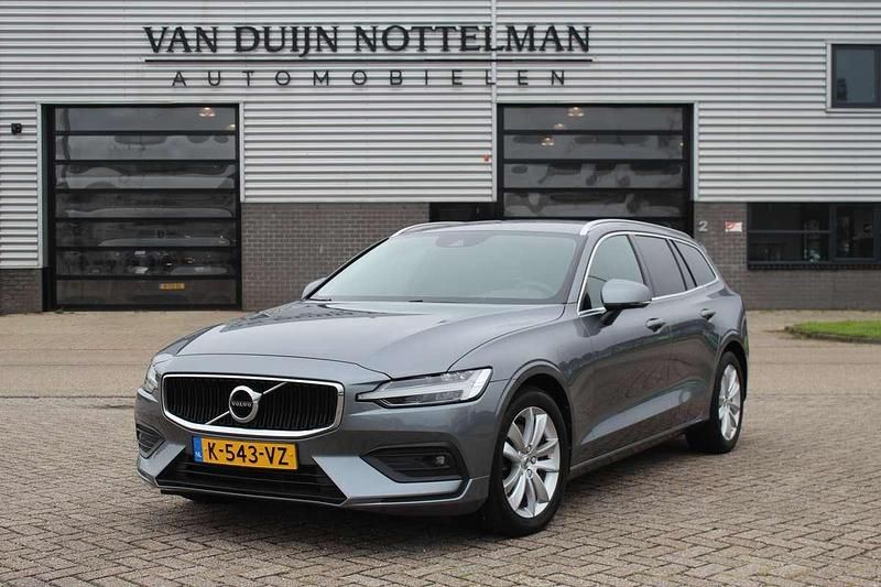 Grijs Occasion 2021 Volvo V60 Business Edition Stationwagen | € 25.950 (Eerlijke prijs) - Afbeelding 1/4