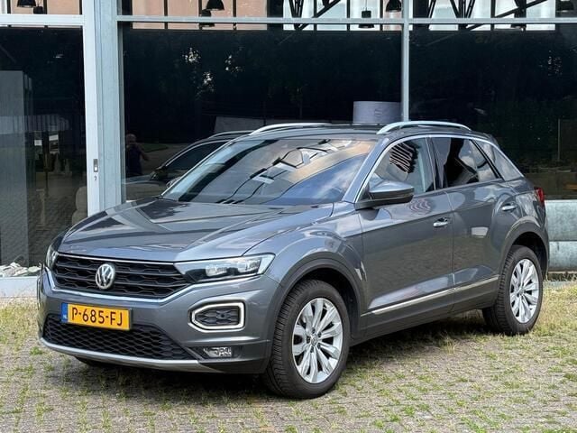 Grijs Gebruikt 2018 VW T-Roc Sport SUV | € 20.750 (Goede deal) - Afbeelding 1/4