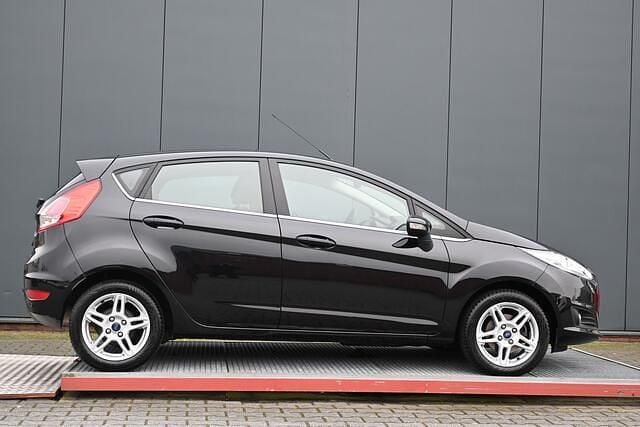 Occasion Ford Fiesta Titanium 127 PK (93 kW) 2014 Zwart Hatchback
