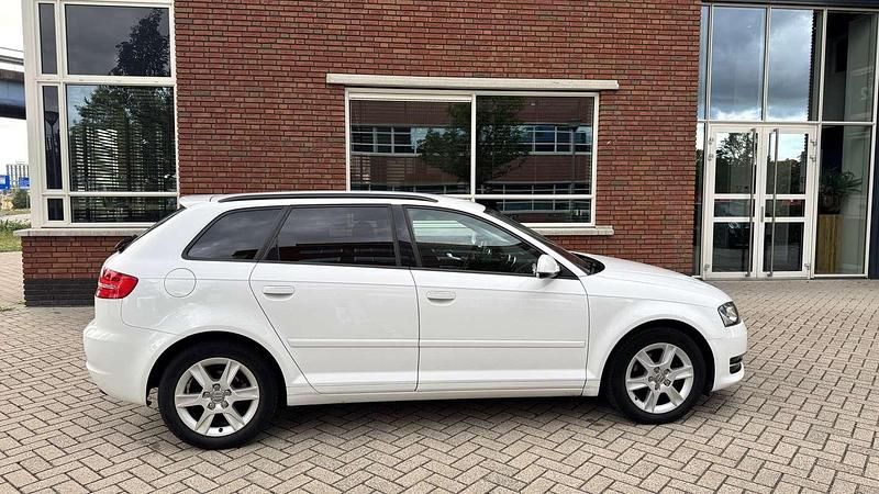 Occasion Audi A3 Ambiente 105 PK (77 kW) 2012 Wit Stationwagen