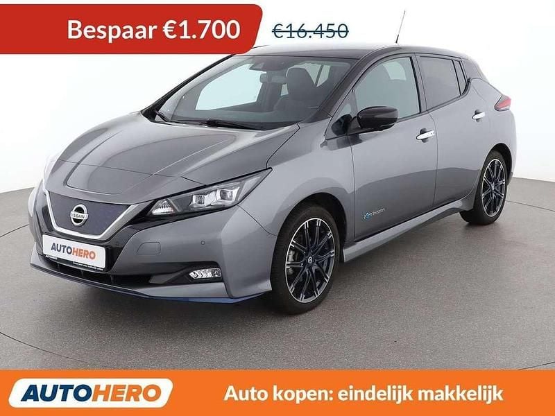 Grijs Occasion 2020 Nissan Leaf Tekna Hatchback | € 14.949 (Eerlijke prijs) - Afbeelding 1/3