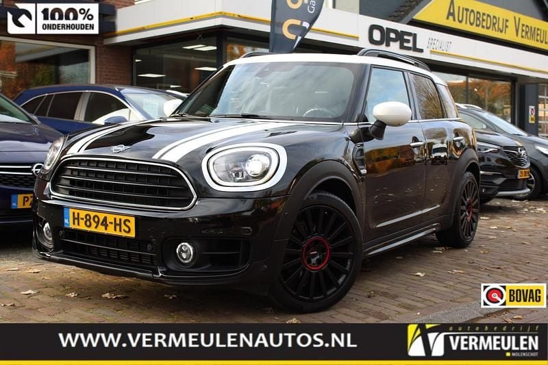 Zwart (metallic) Gebruikt 2020 Mini Cooper Countryman Business SUV | € 27.900 (Eerlijke prijs) - Afbeelding 1/4