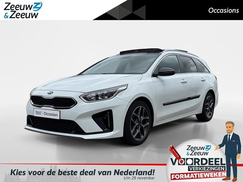 (hw2) deluxe white m Gebruikt 2021 Kia Ceed Sportswagon GT-Line Stationwagen | € 23.920 (Eerlijke prijs) - Afbeelding 1/4