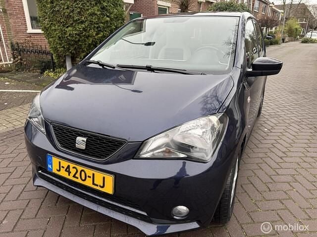 Blauw Gebruikt 2012 Seat Mii Style Hatchback | € 7.450 (Eerlijke prijs) - Afbeelding 1/4