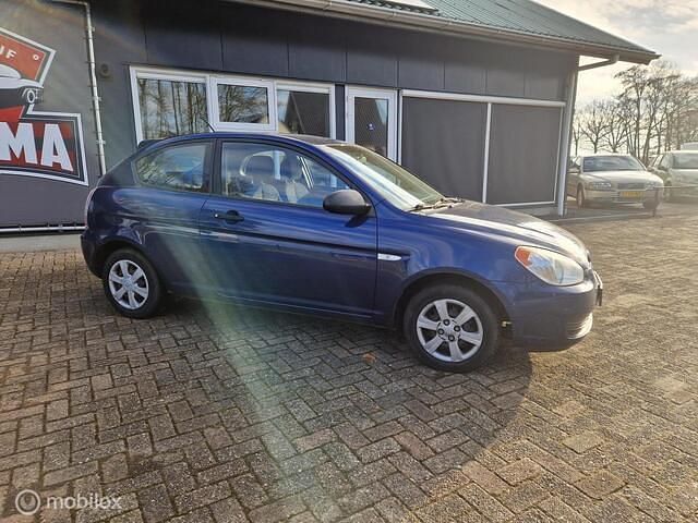 Occasion Hyundai Accent Active 97 PK (71 kW) 2007 Blauw Hatchback