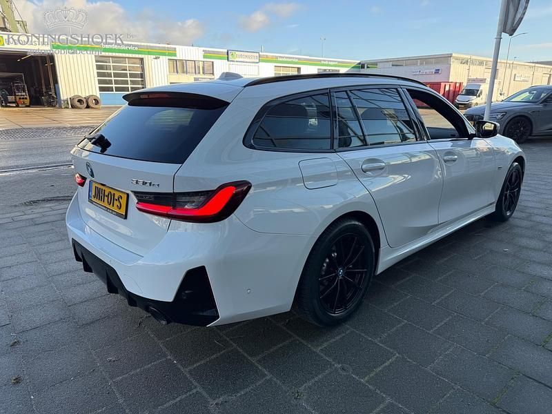 Occasion BMW 330 184 PK (135 kW) 2022 Wit Stationwagen