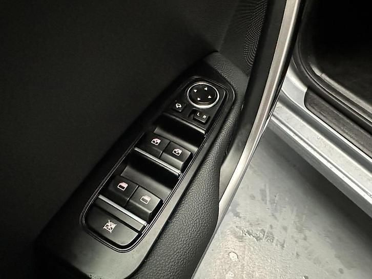 Occasion Kia Ceed Sportswagon 140 PK (102 kW) 2025 Lunar silver m Stationwagen