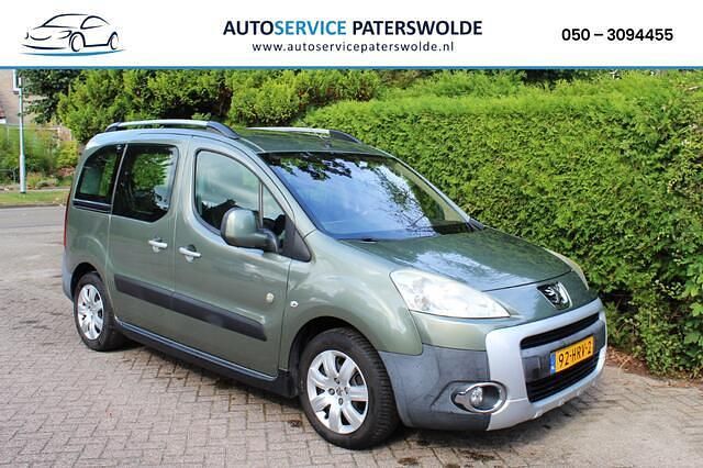 Groen Gebruikt 2009 Peugeot Partner Tepee Outdoor MPV | € 4.900 (Duur) - Afbeelding 1/4