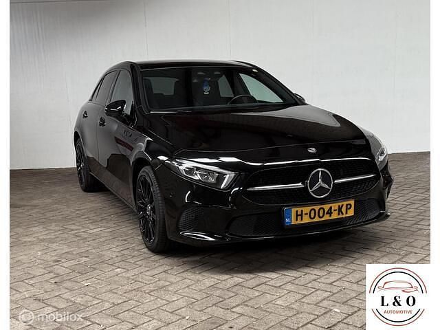 Occasion Mercedes A250 Prestige 225 PK (165 kW) 2018 Zwart Hatchback
