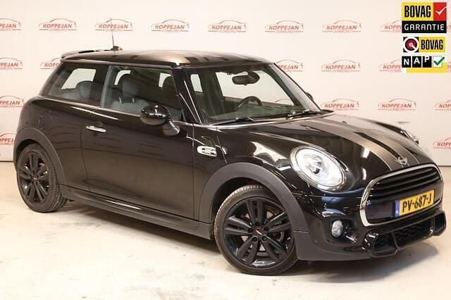 Hatchback Gebruikt 2017 Mini John Cooper Works Business Hatchback | € 13.450 (Eerlijke prijs) - Afbeelding 1/4
