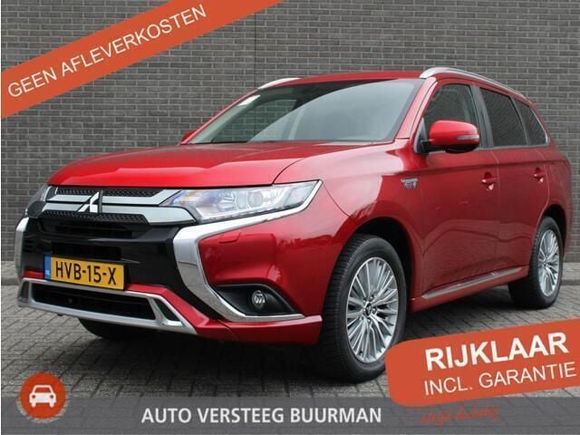 Rood Gebruikt 2021 Mitsubishi Outlander Intense+ SUV | € 27.750 (Eerlijke prijs) - Afbeelding 1/4
