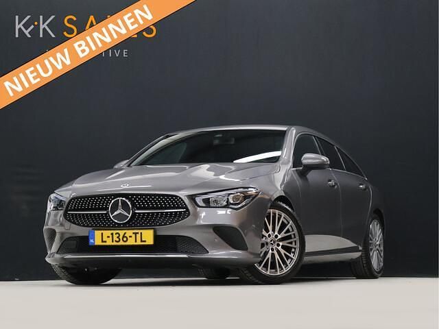 Grijs Gebruikt 2021 Mercedes CLA180 Shooting Brake Business Stationwagen | € 22.940 (Super prijs) - Afbeelding 1/4