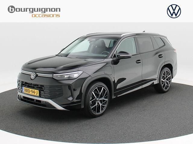Zwart Nieuw 2025 VW Tayron Edition SUV | € 52.850 (Eerlijke prijs) - Afbeelding 1/4