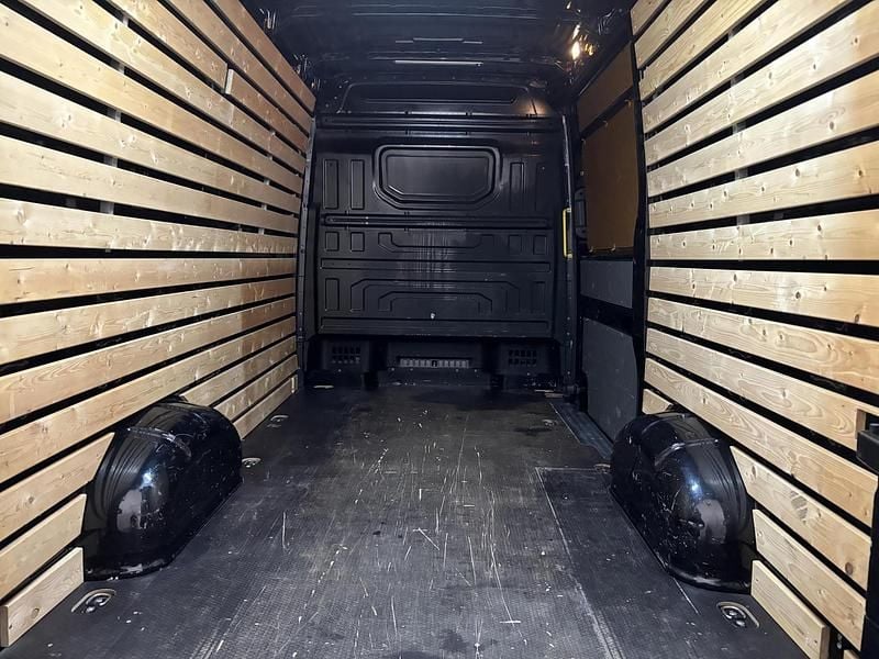 Occasion VW Crafter Highline 102 PK (75 kW) 2022 Zwart Van