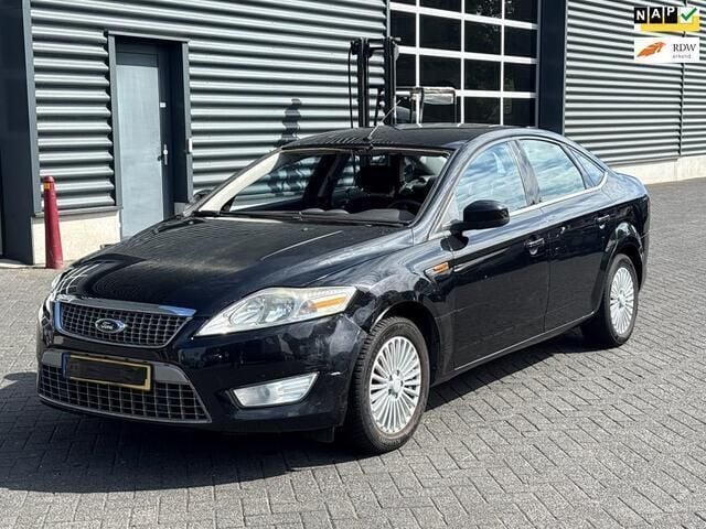 Occasion Ford Mondeo Titanium 116 PK (85 kW) 2008 Zwart Sedan