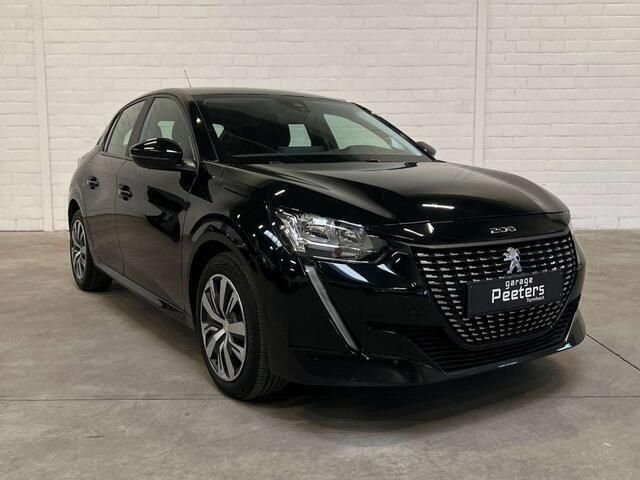 Zwart Gebruikt 2023 Peugeot 208 Active Hatchback | € 12.999 (Super prijs) - Afbeelding 1/4
