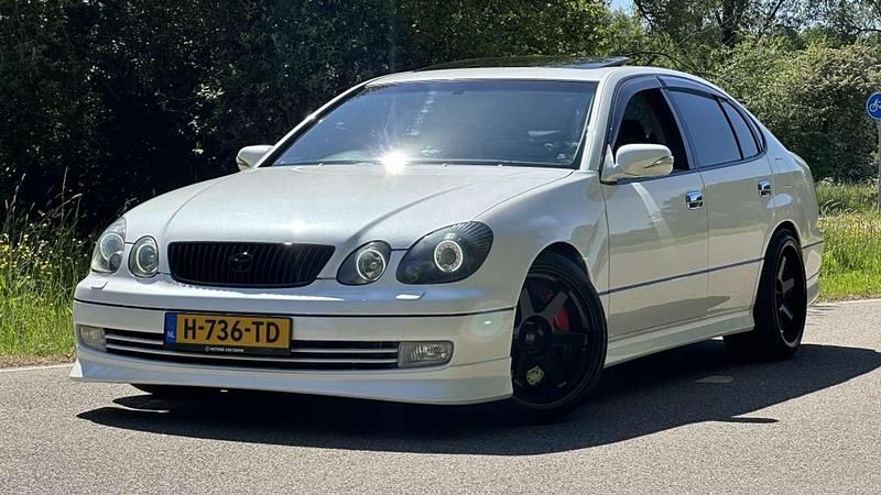 Wit Gebruikt 2002 Toyota Aristo Sedan | € 18.950 - Afbeelding 1/4