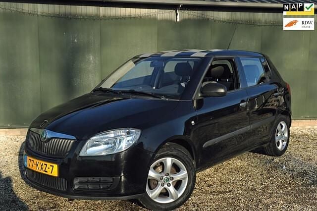 Occasion Skoda Fabia Drive 60 PK (44 kW) 2010 Zwart (metallic) Hatchback