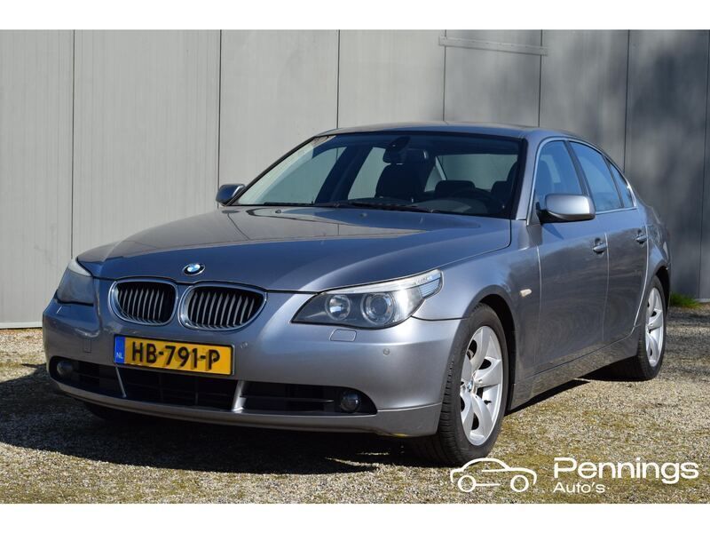 Grijs Gebruikt 2007 BMW 530 Executive Sedan | € 7.250 (Eerlijke prijs) - Afbeelding 1/4