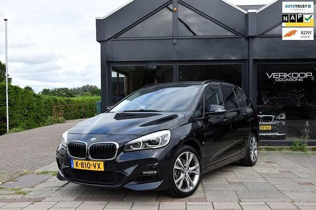 Zwart Gebruikt 2019 BMW 216 M Sport Stationwagen | € 18.950 (Duur) - Afbeelding 1/4