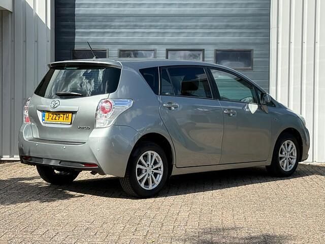 Occasion Toyota Verso Comfort 132 PK (97 kW) 2011 Grijs MPV